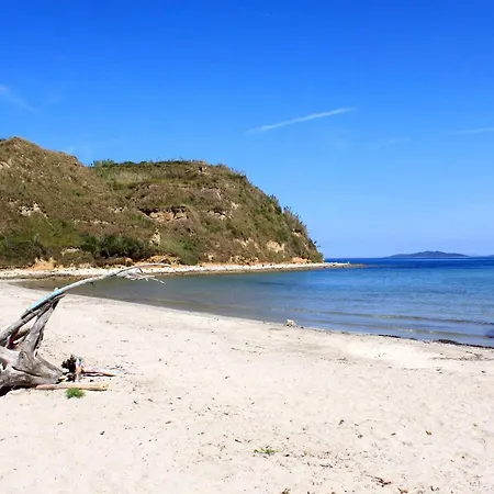 Apartment Family Friendly Seaside Susak, Losinj - 8050 Susak