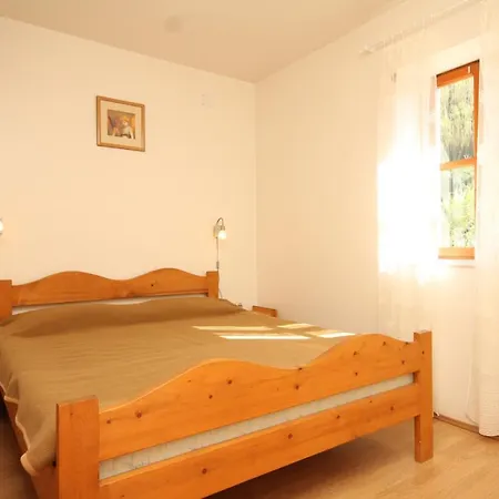 Family Friendly Seaside Susak, Losinj - 8050