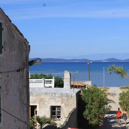 Family Friendly Seaside Susak, Losinj - 8050 Apartment