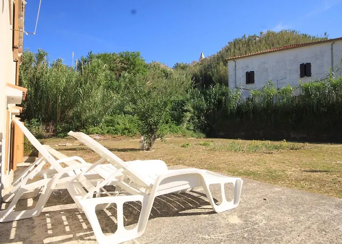 Family Friendly Seaside Susak, Losinj - 8050 Διαμέρισμα